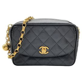 Borsa a spalla in pelle di vitello grana nera Chanel 02007