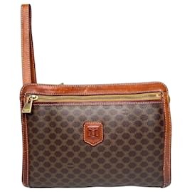 Céline Clutch de cuero monograma Triomphe Celine Paris vintage marrón
