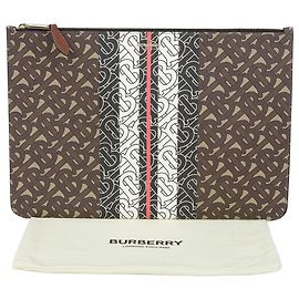 Burberry Clutch TB Monogram