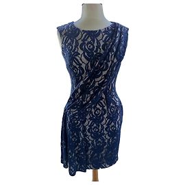 Matthew Williamson Kleid aus blauer Spitze und Silber