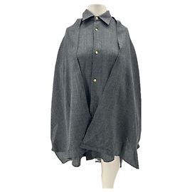 Autre Marque Grau Hemd mit abnehmbarem Wollschal