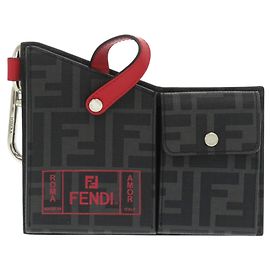 Portachiavi in pelle Fendi con charm da tasca per borsa a cintura