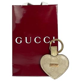 Porte-clés en cuir monogramme Gucci vintage en forme de cœur blanc