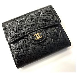 Monedero de cuero negro Chanel
