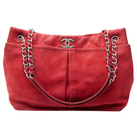 CHANEL ULTRA SOFT SHOPPING LOGO CC ROTE Wildleder HANDTASCHE