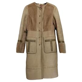 Abrigo Tory Burch de piel de oveja beige