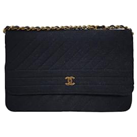 CHANEL Klassische Einzelne Klappentasche