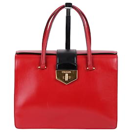 Prada Borsa tote in pelle rossa con dettagli dorati