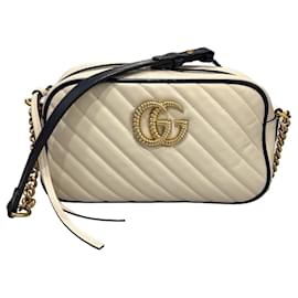 Gucci Borsa a spalla GG Marmont trapuntata bianca