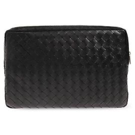Bottega Veneta Intrecciato Laptop Sleeve mit Reißverschluss