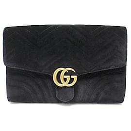 Clutch GG Marmont in velluto nero matelassé a zigzag - Gucci