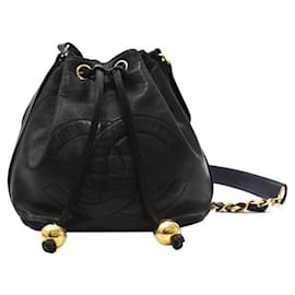 Chanel Borsa a Secchiello in Pelle di Agnello con Logo CC in Oro