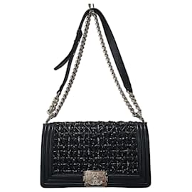 Chanel Borsa Boy in Tweed Serie Media