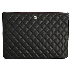 Chanel Clutch Grande in Pelle Trapuntata Nera Caviar Argento CC Serie
