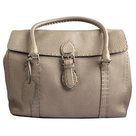 Fendi Borsa Tote in Pelle Argento Selleria con Patta