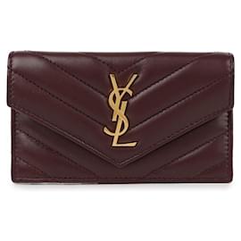 Saint Laurent Estuche para tarjetas Cassandra Fragment Flap