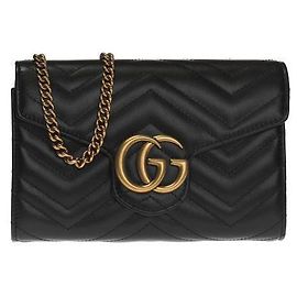 Gucci Borsa a spalla mini Marmont trapuntata con catena