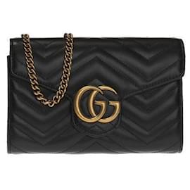 Gucci Borsa a spalla mini catena Marmont trapuntata