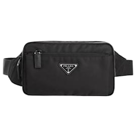 Borsa a cintura in nylon con logo triangolare - Prada