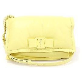 Salvatore Ferragamo Piccola borsa a spalla Vara Bow Viva in pelle di vitello gialla imbottita