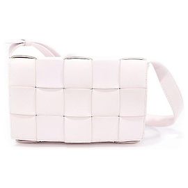 Bottega Veneta Borsa a tracolla in pelle intrecciata Intrecciato rosa lavato Bliss