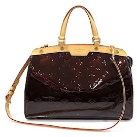 Monogramm Vernis Amarante Brea MM - Louis Vuitton