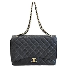 Chanel Borsa Maxi Flap in Caviar Oro Classico