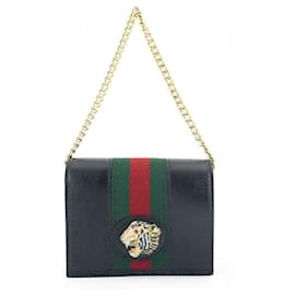Tarjetero de cuero negro con cadena - Gucci