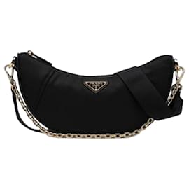 Prada Borsa a Spalla Re-Edition Dymium in Re-Nylon