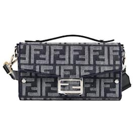 Fendi Borsa a tracolla Baguette Trunk Juka Nera