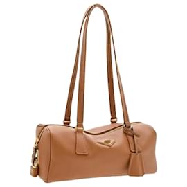 Prada Bolsa de mão média em couro