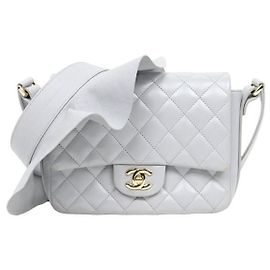 Chanel Borsa a spalla plissettata CC grigia