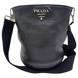 Borsa a spalla piccola a secchiello Vitello Phoenix - Prada