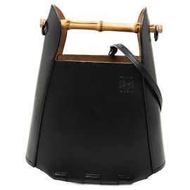 Schwarze Kalbsleder-Bambus-Eimer-Tasche von LOEWE
