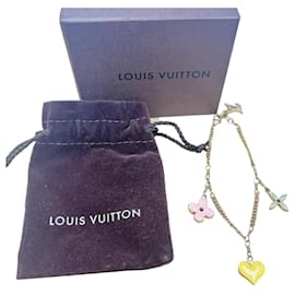 Bracciale in oro Sweet Monogram di Louis Vuitton