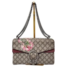 Borsa a spalla media Dionysus in tela rivestita GG Supreme Blooms beige/rosa di GUCCI