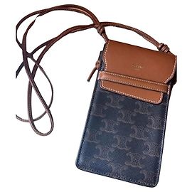 Céline Nuevo soporte para teléfono y gafas Celine