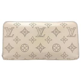 Cartera Larga Louis Vuitton en Galle