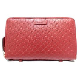 Estuche de viaje Micro Guccissima de Gucci