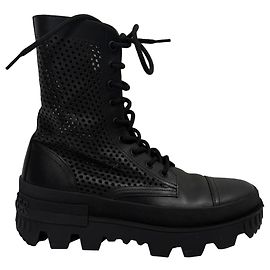 Stivaletti perforati Carinne Moncler in pelle nera