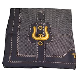 Vintage Fendi Seidenschal schwarz mit goldener Schnallenprint quadratisch 100% Seide Italien