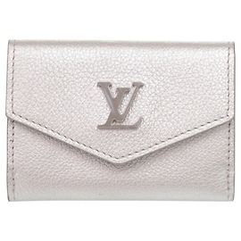 Louis Vuitton Portemonnaie Rock Mini aus silbernem Leder mit drei Falten