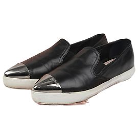 Miu Miu Sneakers Slip-On con Punta Metallica Taglia