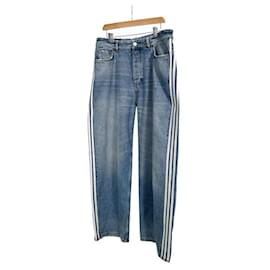 Pantaloni baggy larghi in denim Balenciaga Adidas azzurro chiaro