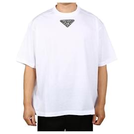 T-Shirt mit Logo-Patch und kurzen Ärmeln - Prada