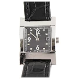 Gucci Quarz-Uhr mit schwarzem Stahlarmband Wany