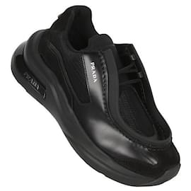 Prada Sneakers in pelle spazzolata