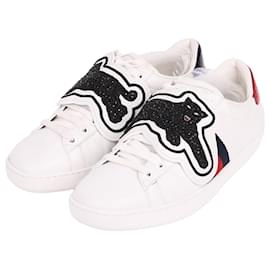 Gucci Sneakers da donna con patch Tigre Nero