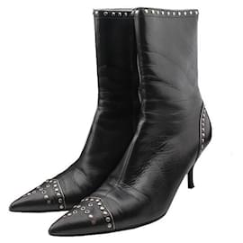 Botas negras de media caña con tachuelas - Prada