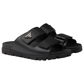 Prada Sandalo Plack a doppia fascia nero